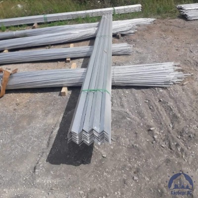 Уголок оцинкованный 140х140х12 мм ГОСТ 9.307-89 купить в Уральске