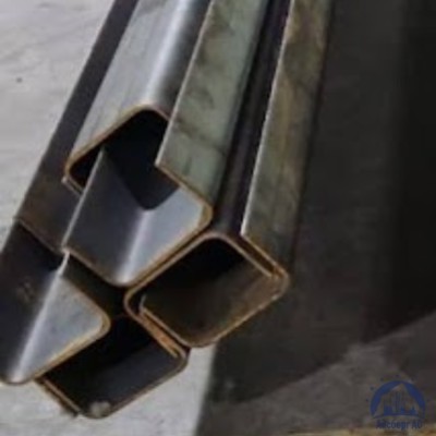 Швеллер гнутый 100х100х10 мм 3сп / 3пс ГОСТ 8278-83 купить в Уральске